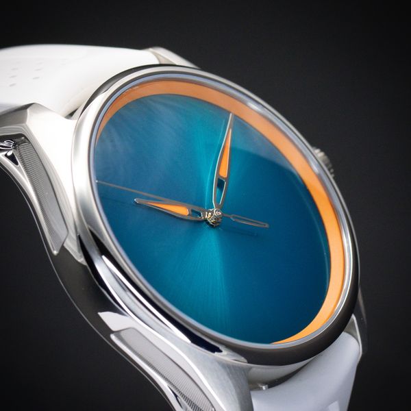 H. Moser and Cie Pioneer 3201-1202